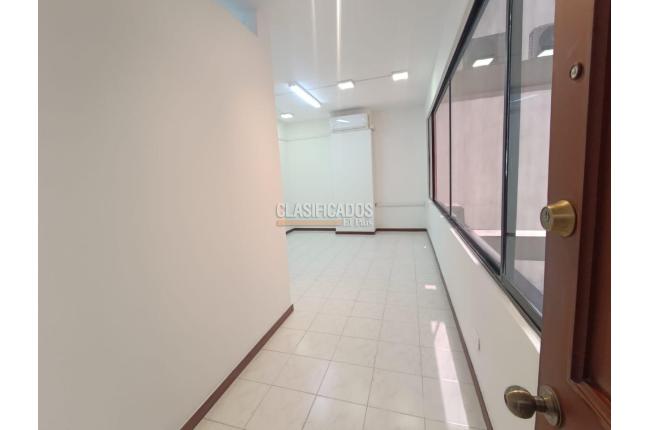 Oficinas y Consultorios, Alquiler, Versalles - $2.100.000