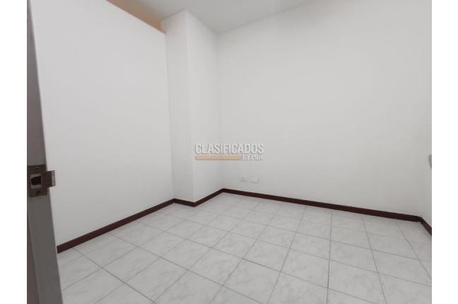 Oficinas y Consultorios, Alquiler, Versalles - $2.100.000