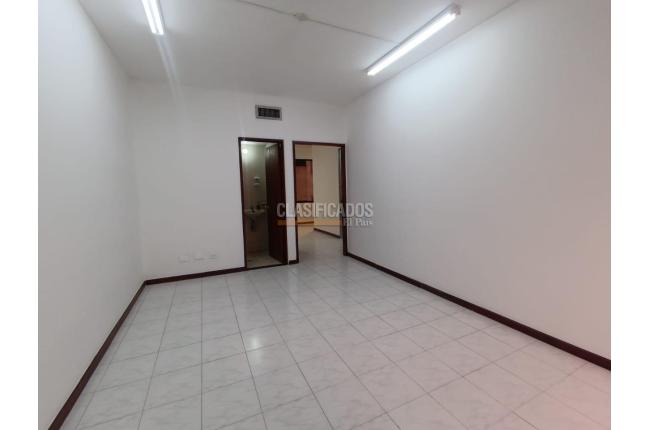 Oficinas y Consultorios, Alquiler, Versalles - $2.100.000