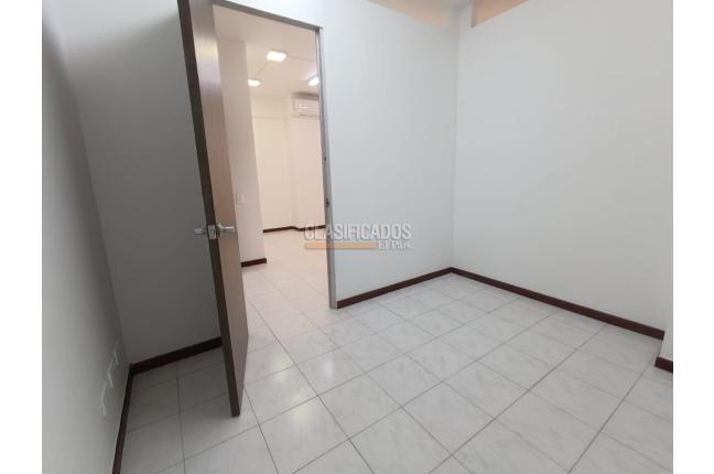 Oficinas y Consultorios, Alquiler, Versalles - $2.100.000