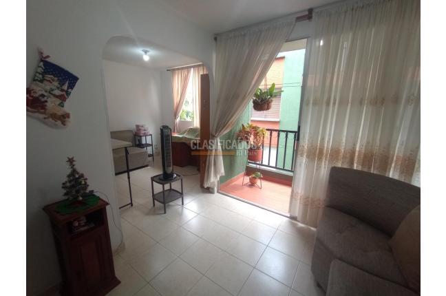 Apartamentos, Venta en Primero de Mayo