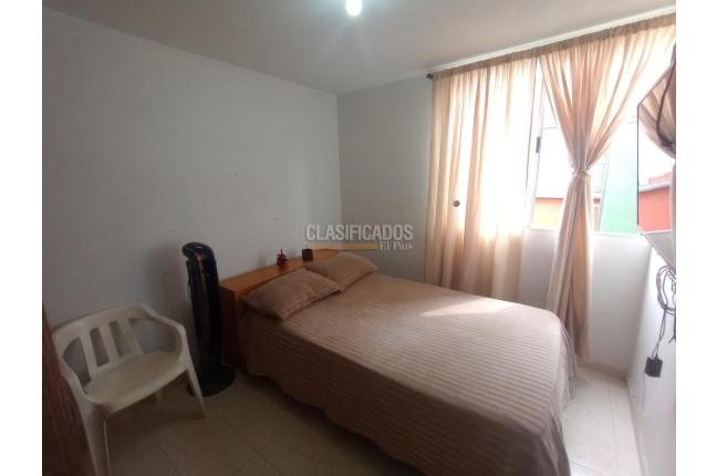 Apartamentos, Venta, Primero de Mayo - $198.000.000