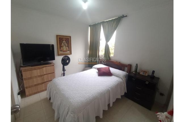 Apartamentos, Venta, Primero de Mayo - $198.000.000