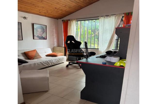 Casas, Venta en San Joaquín