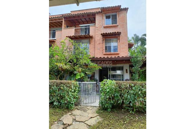 Casas, Venta, Ciudad Jardín - $699.000.000