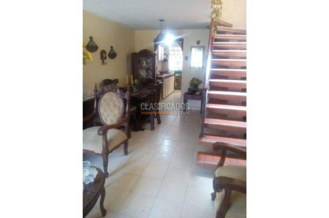 Casas, Venta, Colinas del Sur - $300.000.000