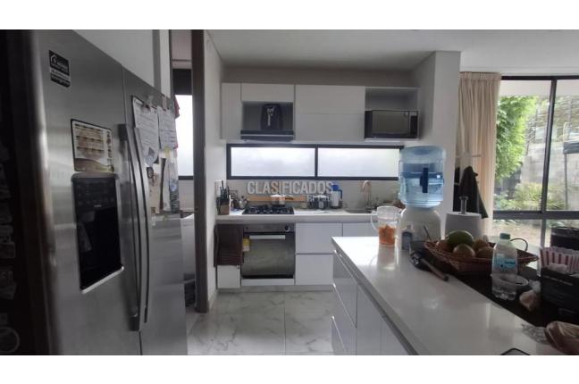 Casas, Alquiler, Cota - $3.600.000