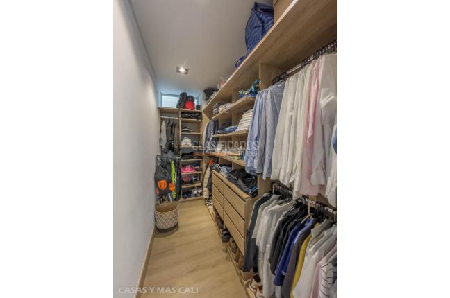 Apartamentos, Venta, Normandía - $2.500.000.000