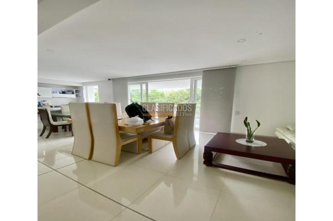 Apartamentos, Venta en Pance