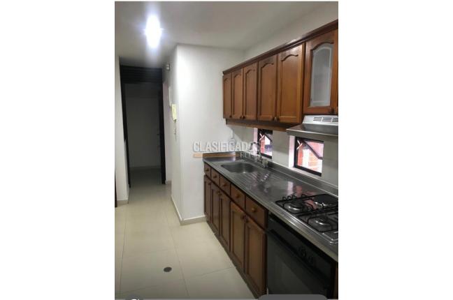 Apartamentos, Venta, Centenario - $670.000.000