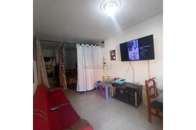 Casas, Venta, Floralia - $320.000.000