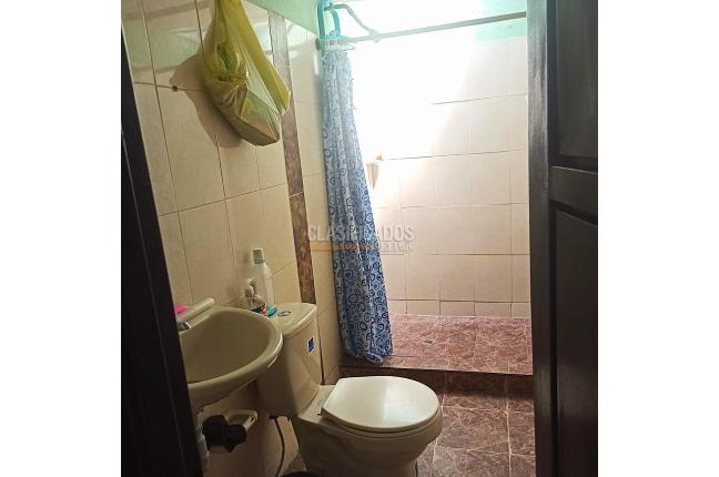 Casas, Venta, Floralia - $320.000.000