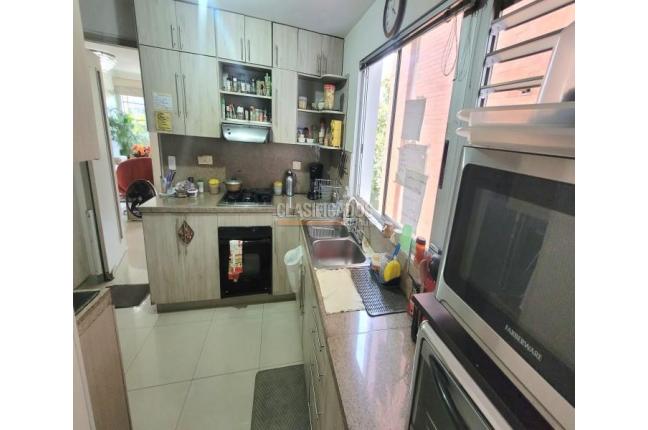 Apartamentos, Venta, Cristales - $665.000.000