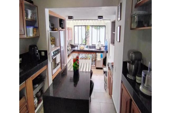 Casas, Venta, Ciudad Jardín - $2.400.000.000