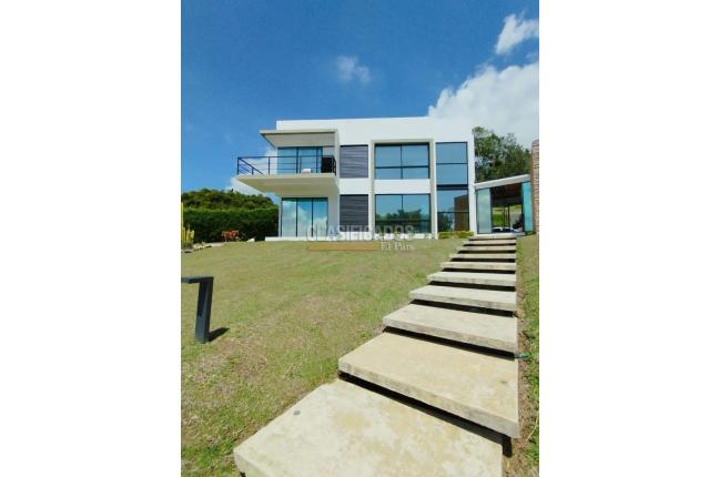 Fincas y Casas Campestres, Venta, Calima (Darién) - $3.200.000.000