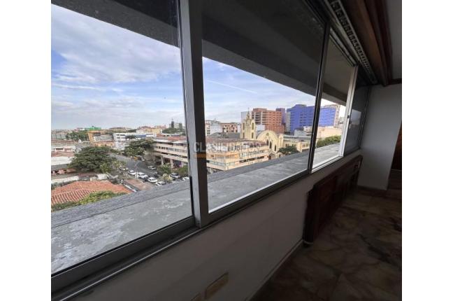 Oficinas y Consultorios, Alquiler, Santa Mónica Residencial - $2.100.000