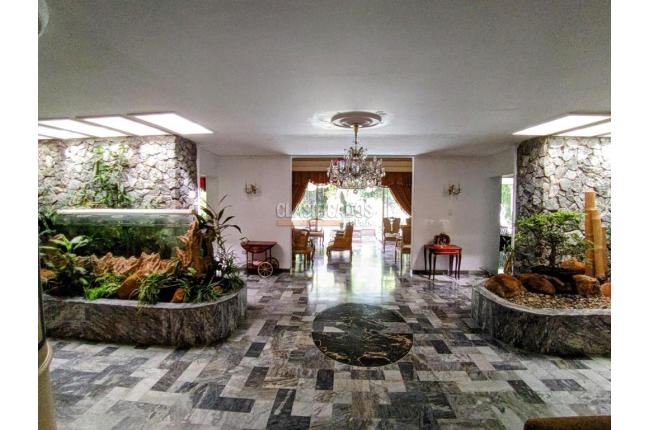 Casas, Venta en Ciudad Jardín