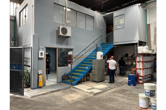 Locales y Bodegas, Venta, Porvenir - $1.100.000.000