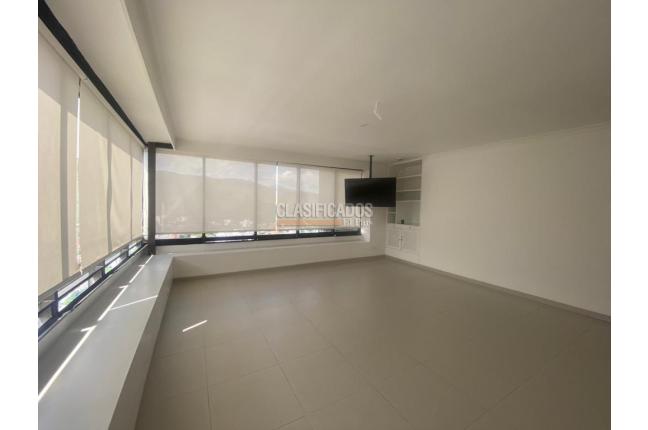 Oficinas y Consultorios, Alquiler, Versalles - $12.852.000