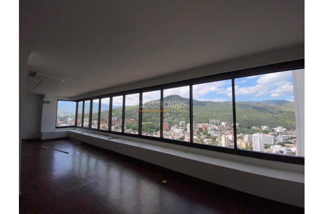 Oficinas y Consultorios, Venta, Versalles - $1.300.000.000