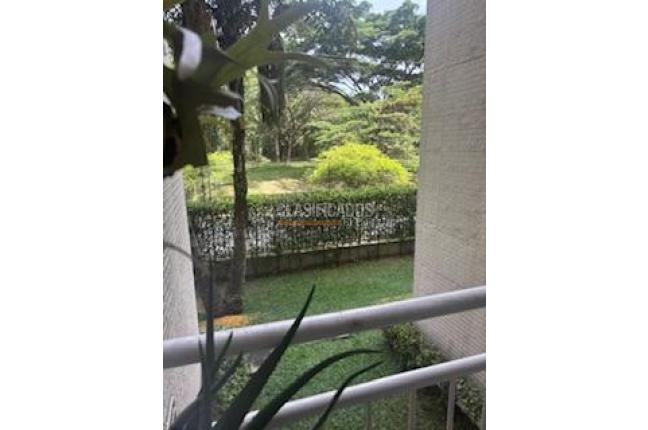 Apartamentos, Venta en Valle del Lili