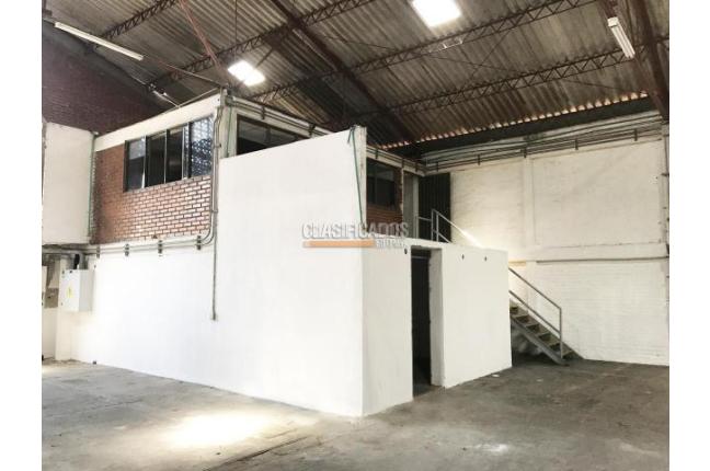 Locales y Bodegas, Alquiler, Porvenir - $8.600.000