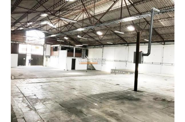 Locales y Bodegas, Alquiler, Porvenir - $8.600.000