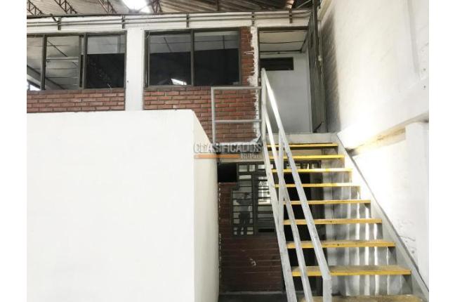 Locales y Bodegas, Alquiler, Porvenir - $8.600.000