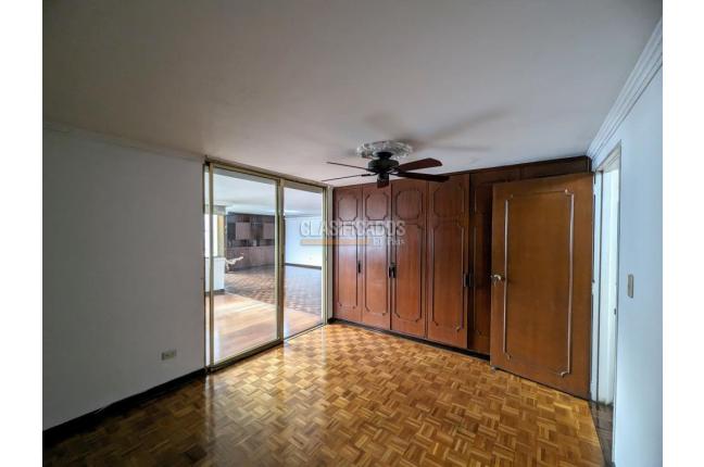 Apartamentos, Venta, Granada - $490.000.000