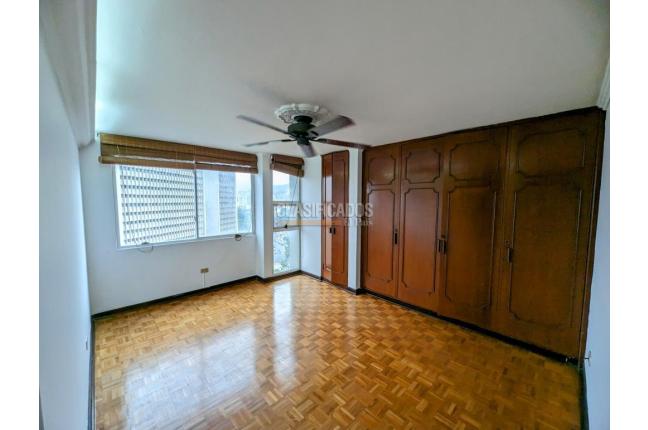 Apartamentos, Venta, Granada - $490.000.000