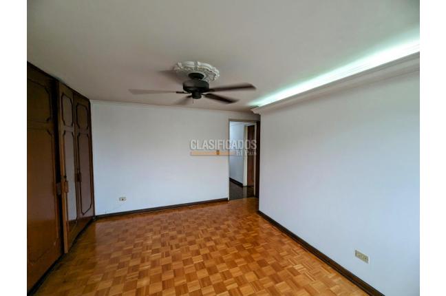 Apartamentos, Venta, Granada - $490.000.000