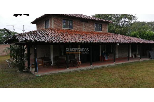Casas, Venta, Ginebra - $750.000.000