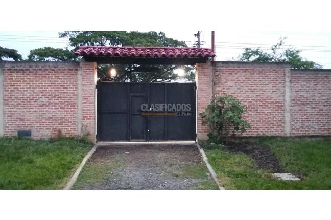 Casas, Venta, Ginebra - $750.000.000