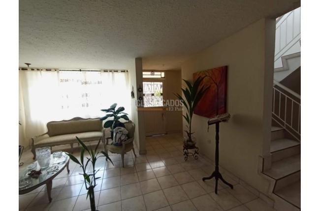 Casas, Venta, Prados del Norte - $750.000.000