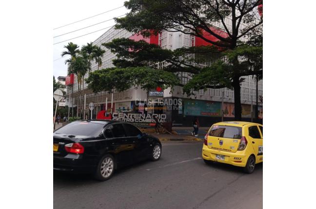 Locales y Bodegas, Venta en Centenario