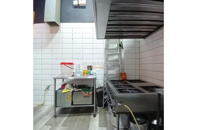 Locales y Bodegas, Venta, Centenario - $355.000.000