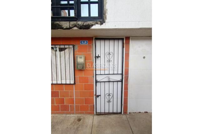 Casas, Alquiler, Candelaria - $500.000