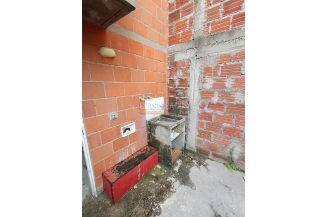 Casas, Alquiler, Candelaria - $500.000