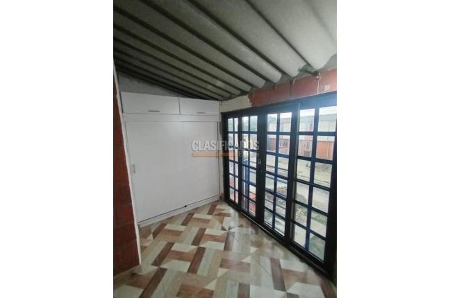 Casas, Alquiler, Candelaria - $500.000