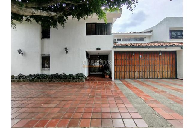 Casas, Venta, Cristales - $1.500.000.000