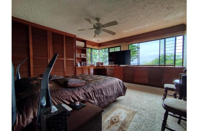 Casas, Venta, Cristales - $1.500.000.000