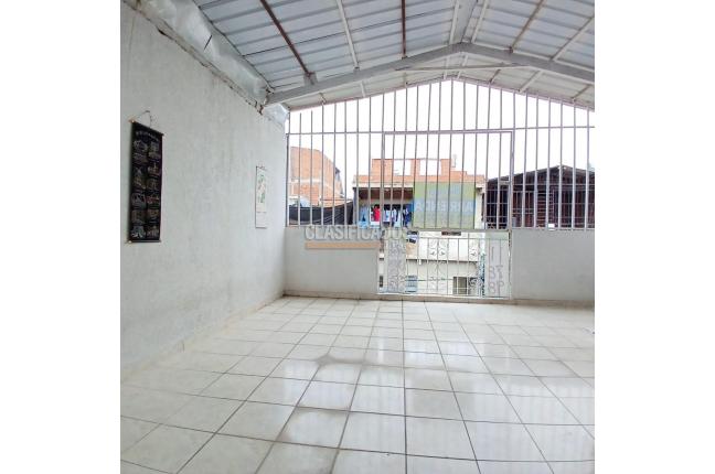 Apartamentos, Alquiler, Ciudad Córdoba - $700.000