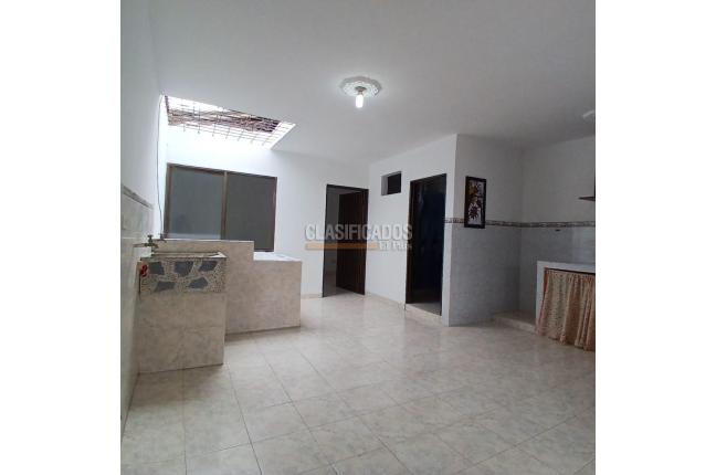 Apartamentos, Alquiler, Ciudad Córdoba - $700.000