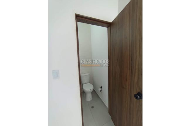 Oficinas y Consultorios, Alquiler, Versalles - $3.000.000