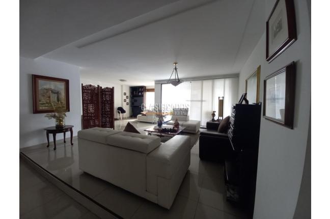 Apartamentos, Venta, Santa Bárbara - $660.000.000