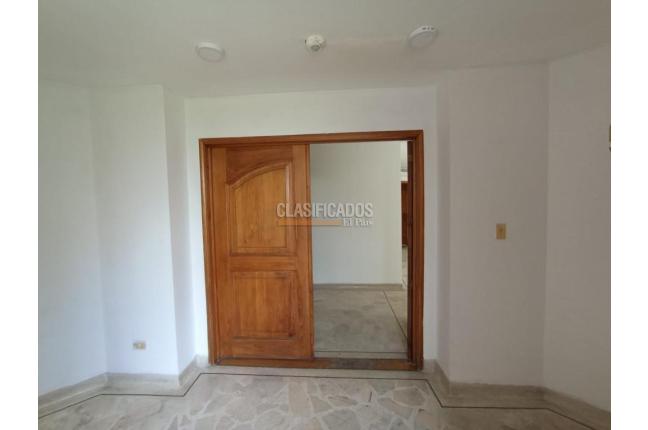 Apartamentos, Venta, Versalles - $1.000.000.000