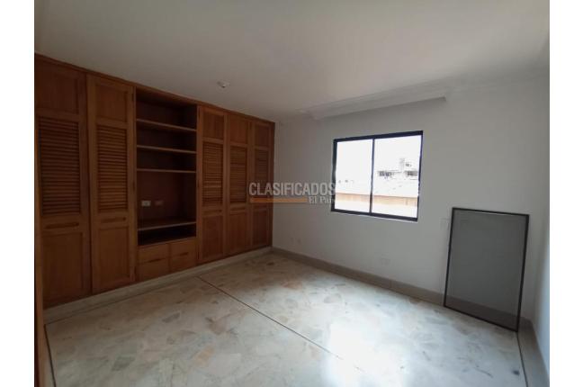 Apartamentos, Venta, Versalles - $1.000.000.000
