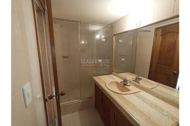 Apartamentos, Venta, Versalles - $1.000.000.000