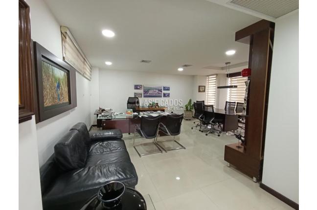 Oficinas y Consultorios, Venta en San Vicente