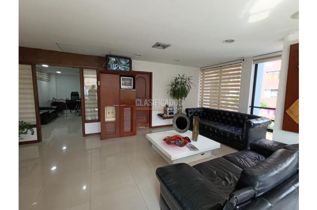 Oficinas y Consultorios, Venta en San Vicente